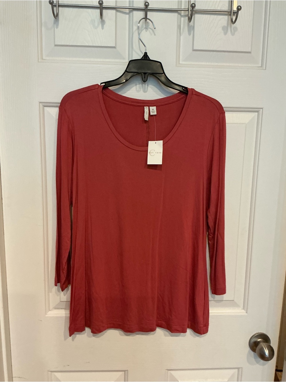 Cato Scoop Neck Long Sleeve Top in Brick Red